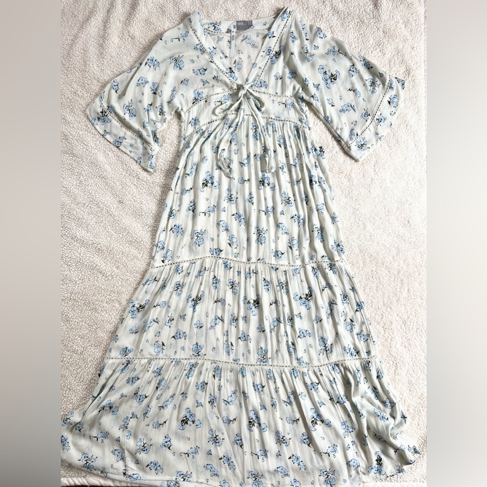 ASOS Ivory Floral Maxi Dress NWT
